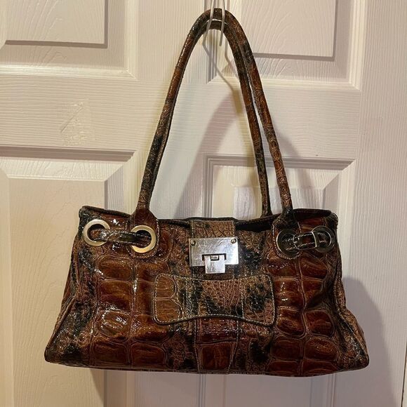unbranded Handbags - Unbranded Vera Pelle genuine leather croc print embossed shades of brown Satchel
